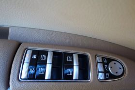 2009 MERCEDES-BENZ S-CLASS SEDAN V8, 5.5 LITER S 550 4MATIC SEDAN 4D
