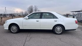 2000 TOYOTA CROWN SEDAN 2JZ-GE ROYAL SALOON FOUR
