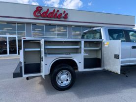2017 FORD F350 SUPER DUTY CREW CAB 8FT KNAPHEIDE SERVICE BED TRUCK SERVICE/UTILITY TRUCKS V8, FLEX FUEL, 6.2 LITER XL PICKUP 4D 8 FT - Eddies Auto Sales