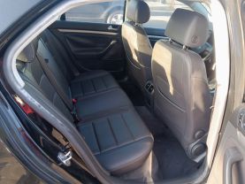 2006 VOLKSWAGEN JETTA SEDAN 5-CYL, PZEV, 2.5 LITER 2.5 SEDAN 4D