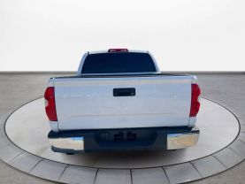 2017 TOYOTA TUNDRA CREWMAX