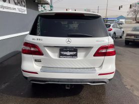 2015 MERCEDES-BENZ M-CLASS SUV V6, 3.5 LITER ML 350 4MATIC SPORT UTILITY 4D