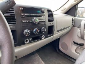 2010 CHEVROLET SILVERADO 1500 EXTENDED CAB PICKUP V6, 4.3 LITER WORK TRUCK PICKUP 4D 6 1/2 FT