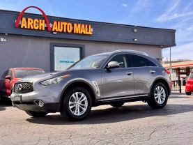 2017 INFINITI QX70