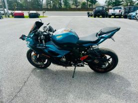2021 KAWASAKI ZX636HMFNL NINJA ZX-6R SPORTBIKES - -