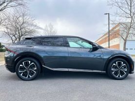 2023 KIA EV6