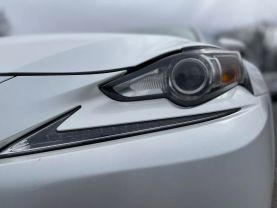 2016 Lexus Is - Image 31
