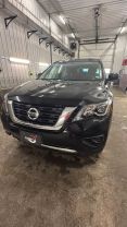 2017 Nissan Pathfinder - Image 5