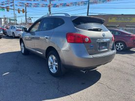 2013 Nissan Rogue - Image 5