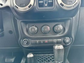 2017 JEEP WRANGLER UNLIMITED SUV V6, 3.6 LITER SAHARA SPORT UTILITY 4D