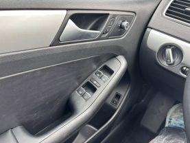 2014 Volkswagen Jetta - Image 15