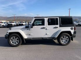 2013 JEEP WRANGLER UNLIMITED SAHARA CARS/SUV V6, 3.6 LITER UNLIMITED SAHARA SPORT UTILITY 4D - Eddies Auto Sales