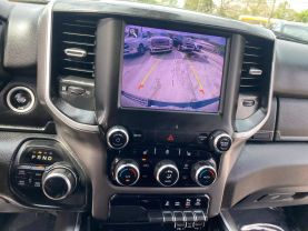 2019 RAM 1500 CREW CAB PICKUP V8, HEMI, 5.7 LITER BIG HORN PICKUP 4D 5 1/2 FT
