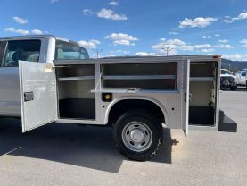 2017 FORD F350 SUPER DUTY CREW CAB 8FT KNAPHEIDE SERVICE BED TRUCK SERVICE/UTILITY TRUCKS V8, FLEX FUEL, 6.2 LITER XL PICKUP 4D 8 FT - Eddies Auto Sales