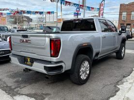 2021 GMC SIERRA 2500 HD CREW CAB PICKUP V8, 6.6 LITER DENALI PICKUP 4D 6 1/2 FT