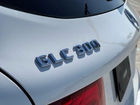 2019 MERCEDES-BENZ GLC SUV 4-CYL, TURBO, 2.0 LITER GLC 300 SPORT UTILITY 4D