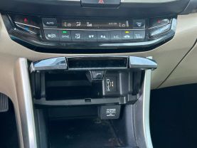 2017 HONDA ACCORD SEDAN - AUTOMATIC - Dart Auto Group
