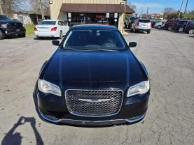 2018 CHRYSLER 300