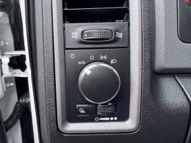 2017 RAM 1500 CREW CAB