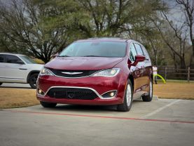 2020 CHRYSLER PACIFICA VAN V6, 3.6 LITER TOURING MINIVAN 4D