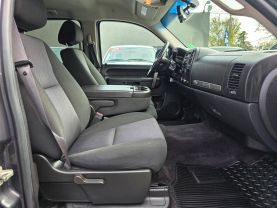 2010 GMC SIERRA 1500 CREW CAB PICKUP V8, FLEX FUEL, 5.3 LITER SLE PICKUP 4D 5 3/4 FT