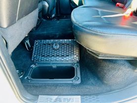 2017 RAM 1500 CREW CAB PICKUP V8, HEMI, 5.7 LITER LARAMIE PICKUP 4D 6 1/3 FT