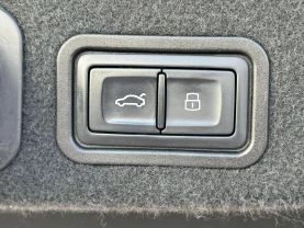 2015 AUDI A8 SEDAN V6, TURBO DIESEL, 3.0 LITER L TDI SEDAN 4D