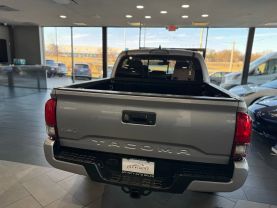 2020 TOYOTA TACOMA DOUBLE CAB PICKUP V6, 3.5 LITER SR5 PICKUP 4D 5 FT