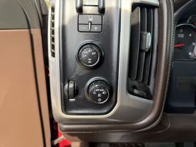 2015 GMC SIERRA 1500 CREW CAB PICKUP V8, ECOTEC3, 5.3 LITER SLT PICKUP 4D 5 3/4 FT