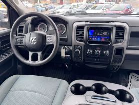 2017 RAM 1500 CREW CAB
