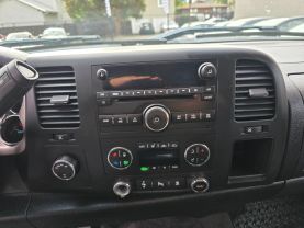 2010 GMC SIERRA 1500 CREW CAB PICKUP V8, FLEX FUEL, 5.3 LITER SLE PICKUP 4D 5 3/4 FT