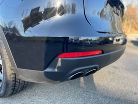 2017 Maserati Levante - Image 13