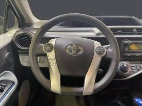 2012 TOYOTA PRIUS C HATCHBACK 4-CYL, HYBRID, 1.5 LITER FOUR HATCHBACK 4D