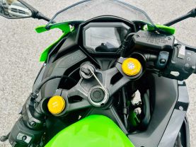2023 KAWASAKI ZX400SPFNL NINJA ZX-4RR KRT SPORTBIKES - -