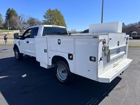 2017 FORD F350 SUPER DUTY SUPER CAB & CHASSIS