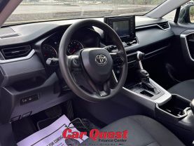 2022 Toyota Rav4 - Image 10