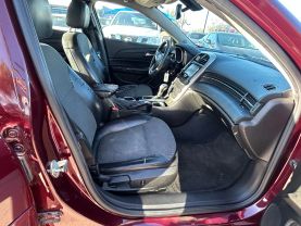 2015 Chevrolet Malibu - Image 21