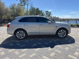2017 BENTLEY BENTAYGA SUV W12, TWIN TURBO, 6.0 LITER W12 SPORT UTILITY 4D