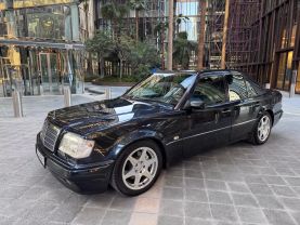 1995 MERCEDES-BENZ E500 - - SEDAN