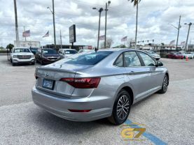 2021 Volkswagen Jetta - Image 9