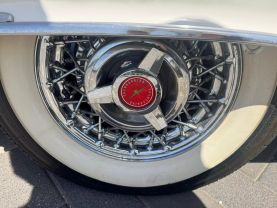1957 FORD THUNDERBIRD - - 2D