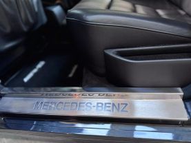 1995 MERCEDES-BENZ E500 - - SEDAN