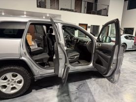 2015 JEEP GRAND CHEROKEE SUV V6, FLEX FUEL, 3.6 LITER LAREDO SPORT UTILITY 4D