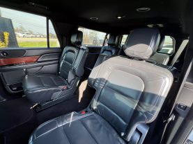 2022 Lincoln Navigator L Standard Sport Utility 4d - Image 19
