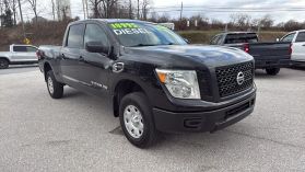 2017 Nissan Titan Xd Crew Cab S Pickup 4d 6 1/2 Ft - Image 6