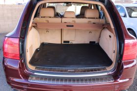 2004 Porsche Cayenne - Image 22