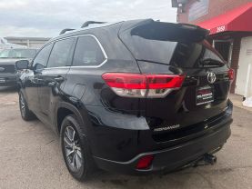 2017 TOYOTA HIGHLANDER SUV V6, 3.5 LITER XLE SPORT UTILITY 4D