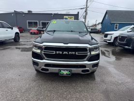 2019 RAM 1500 CREW CAB