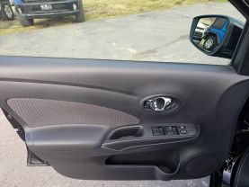 2015 NISSAN VERSA