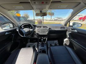 2018 Volkswagen Tiguan 2.0t Sel 4motion Sport Utility 4d - Image 25